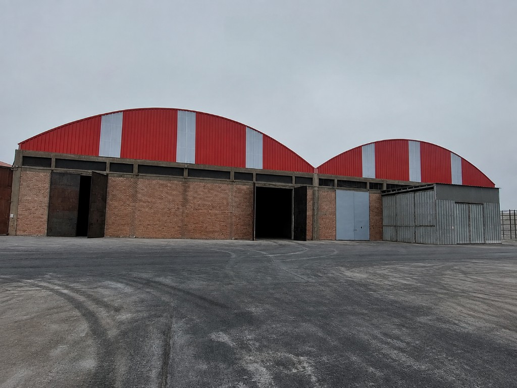 Almacenera Trujillo S.A.C. con cobertura parabólica